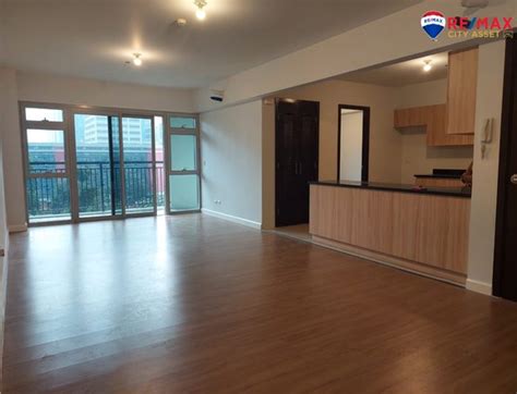 2BR CONDO WITH PANORAMIC VIEW FOR SALE IN BGC, .